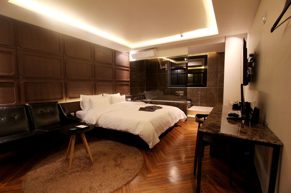 Dublin Hotel Busan Exterior photo