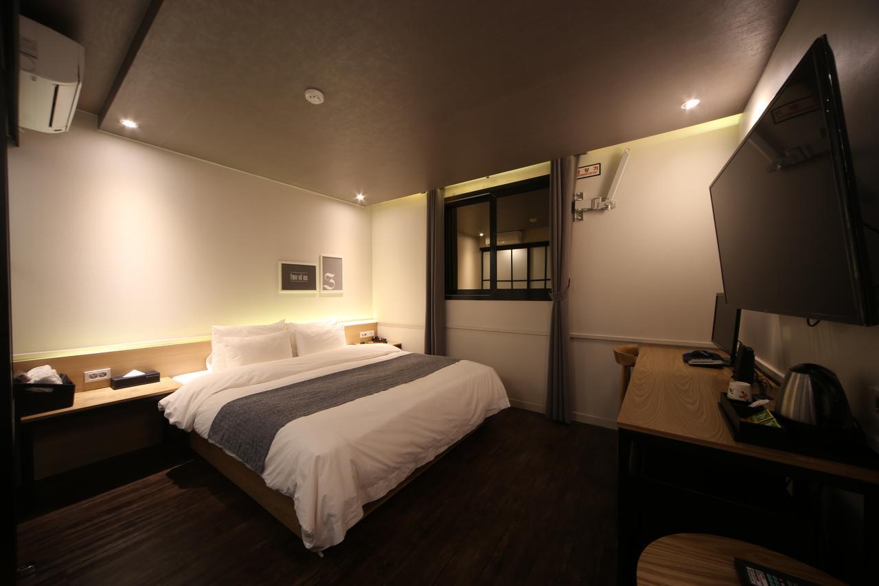 Dublin Hotel Busan Exterior photo